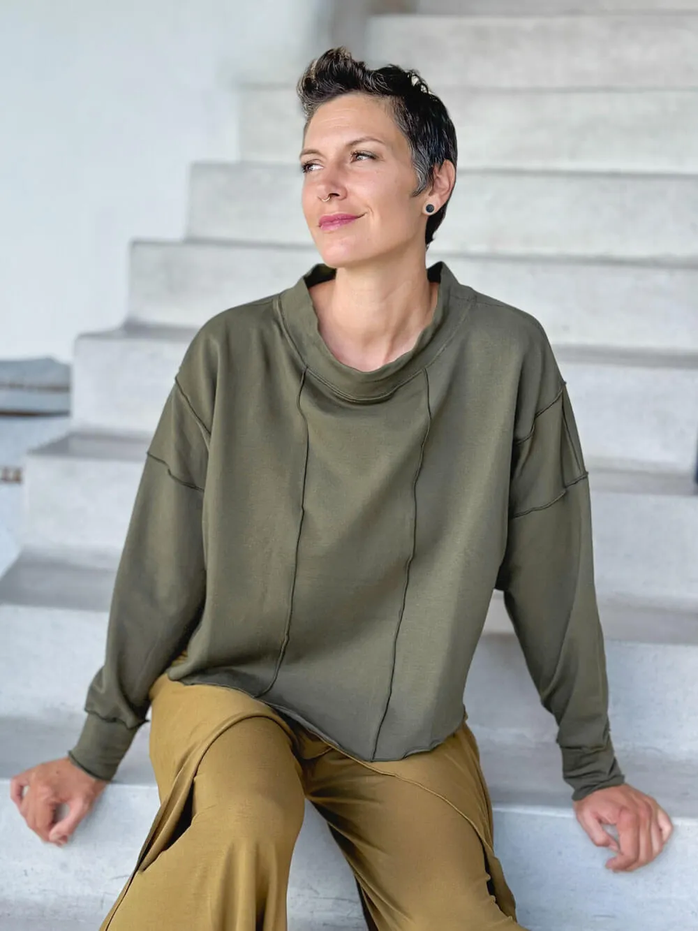 Bamboo Fleece Neci Sweatshirt