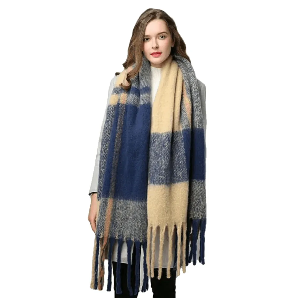 Chic Autumn/Winter Women's Tassel Shawl With Solid/Plaid Print