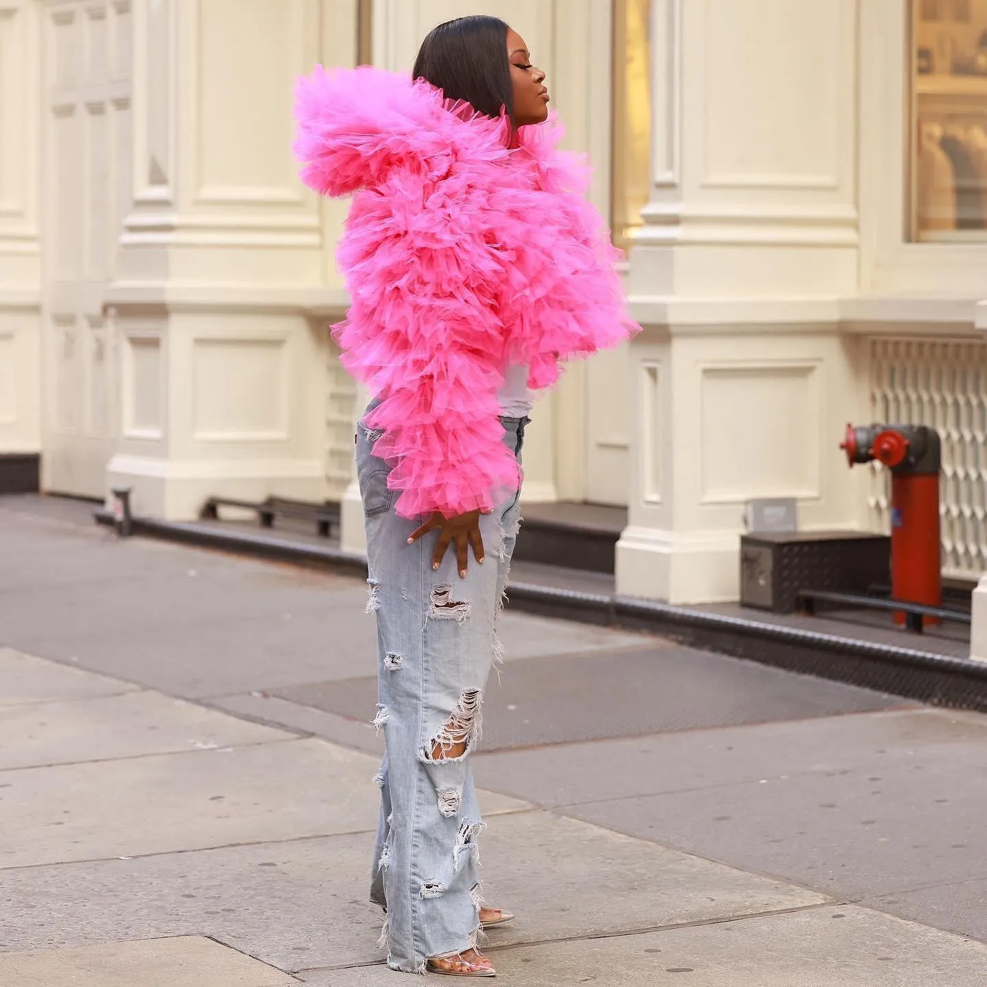 EM Ruffled Tulle Short Jackets With Hood