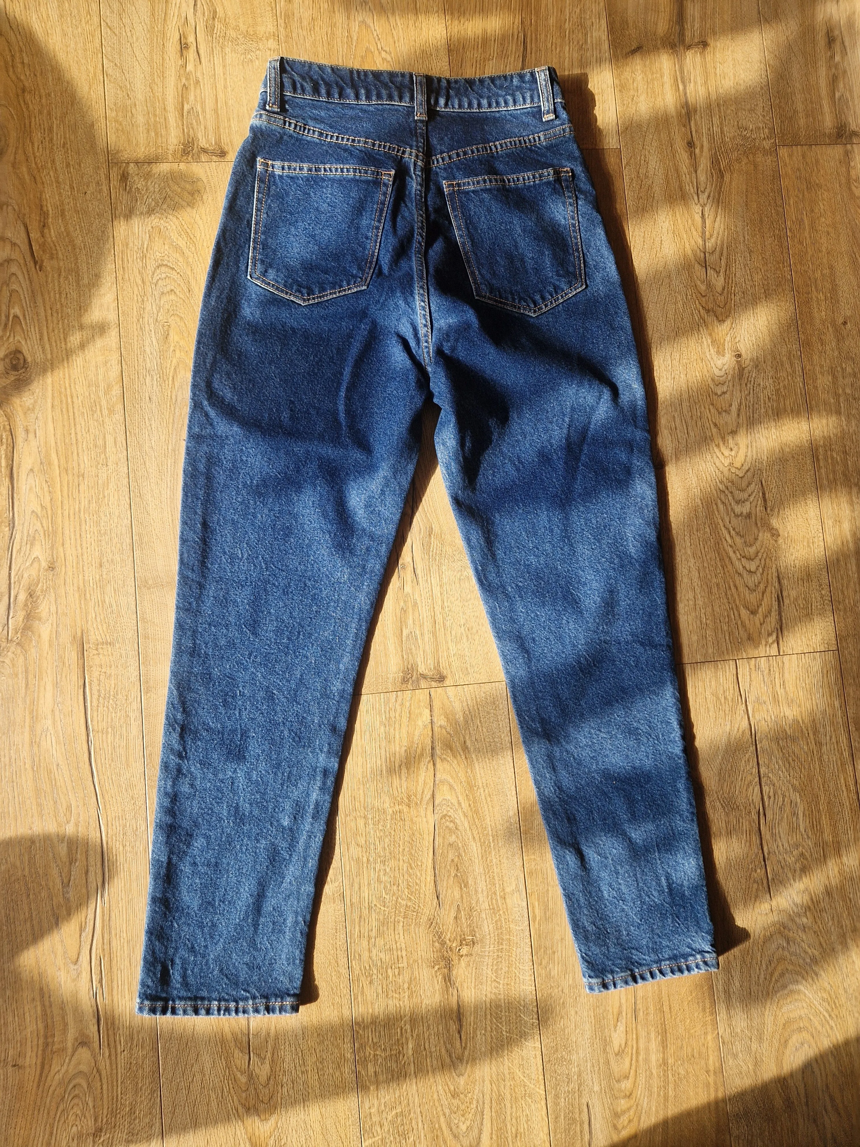 H&M Mom Jeans - size 10