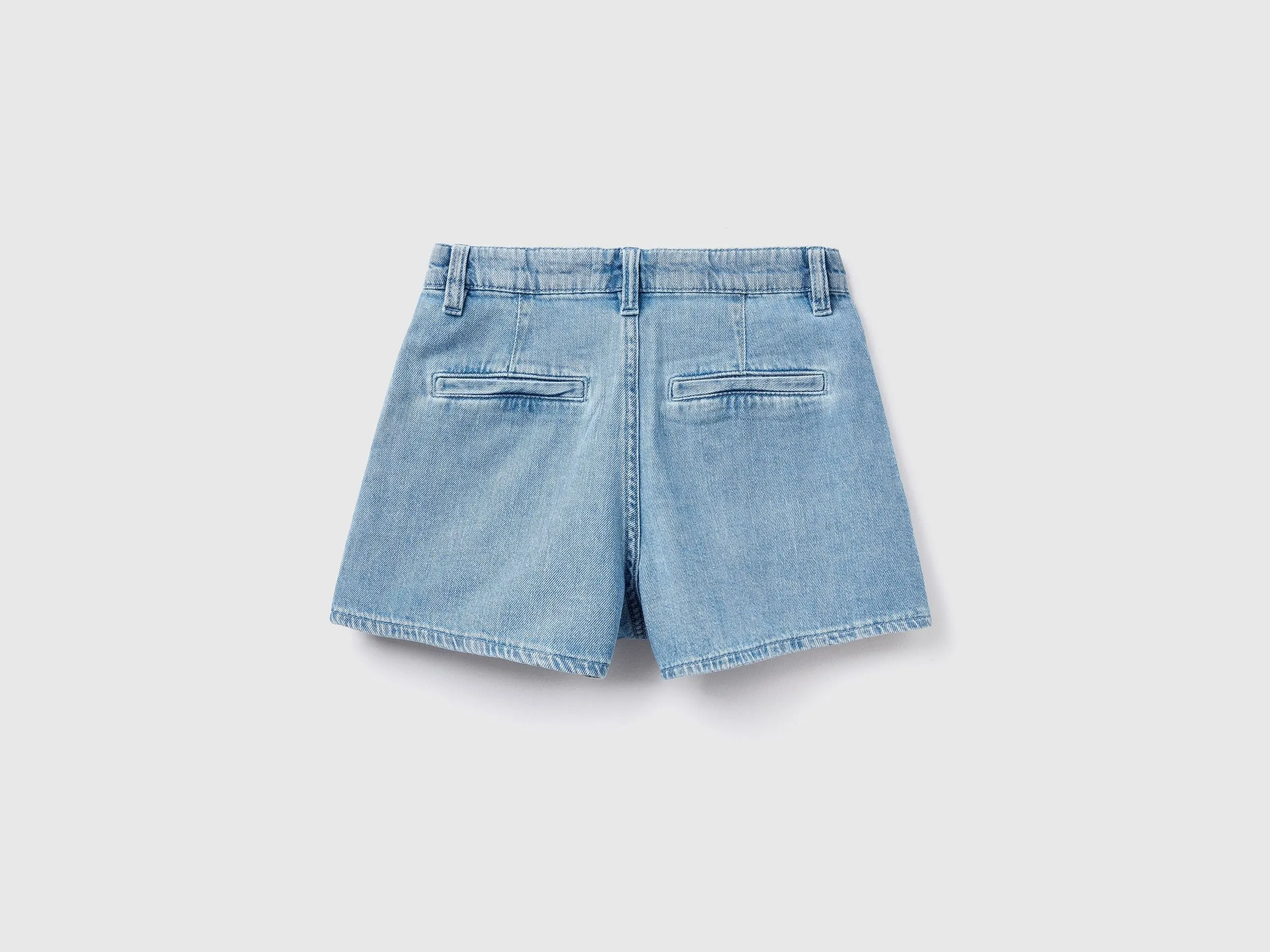 Lightweight denim shorts