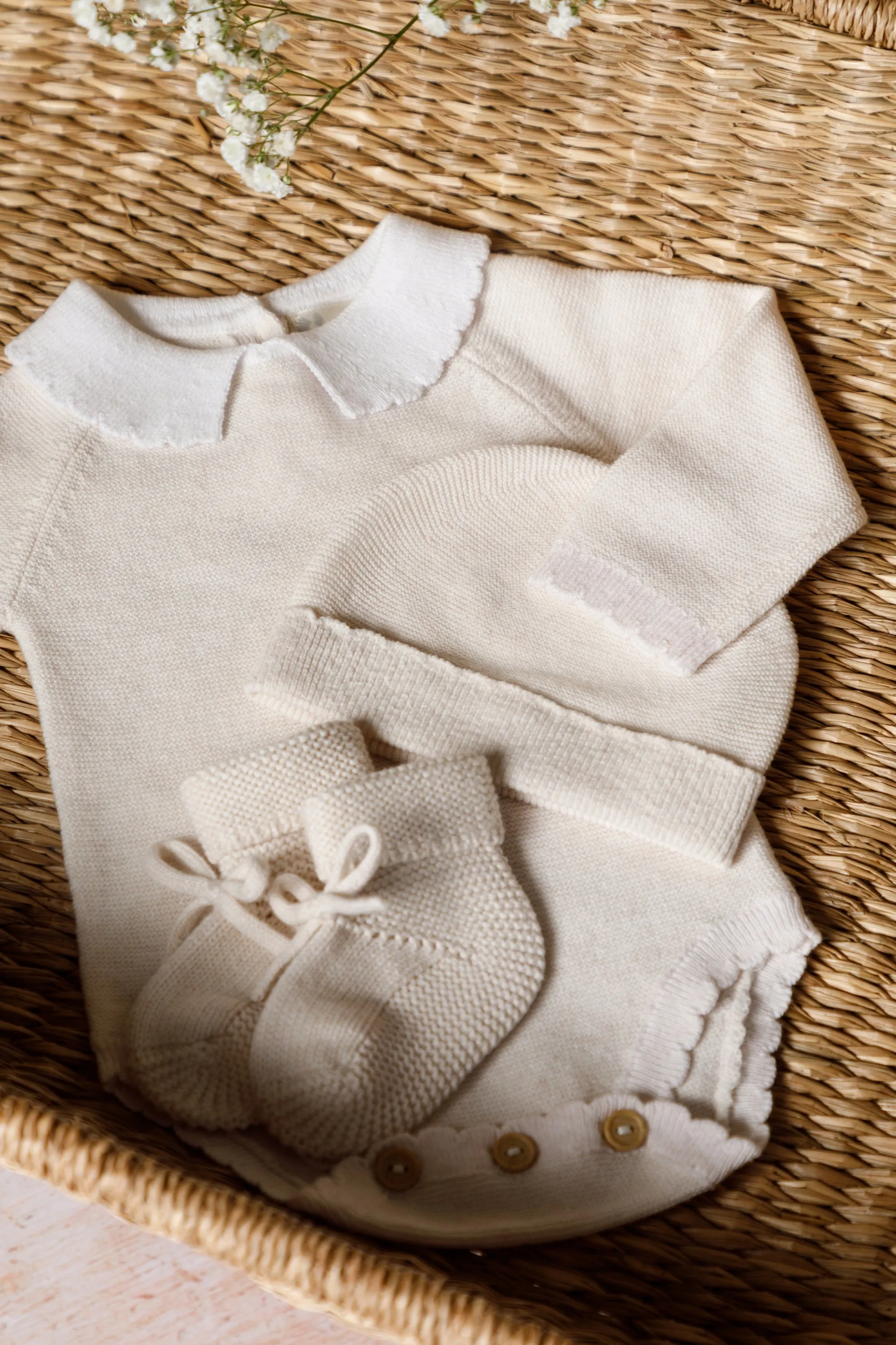 Organic Cotton Scallop Collar Baby Bodysuit - Oat