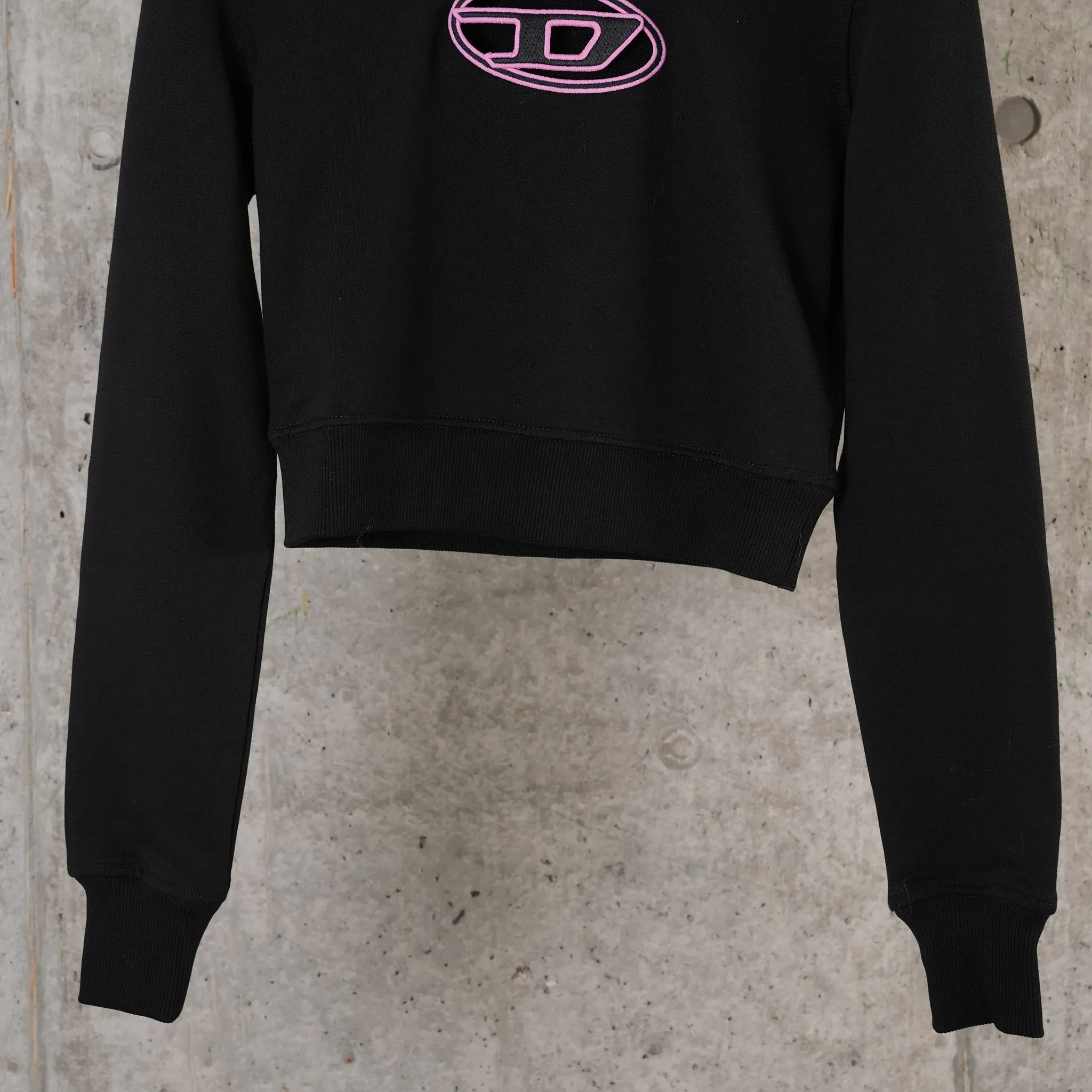 SWEATERS / 9XXB